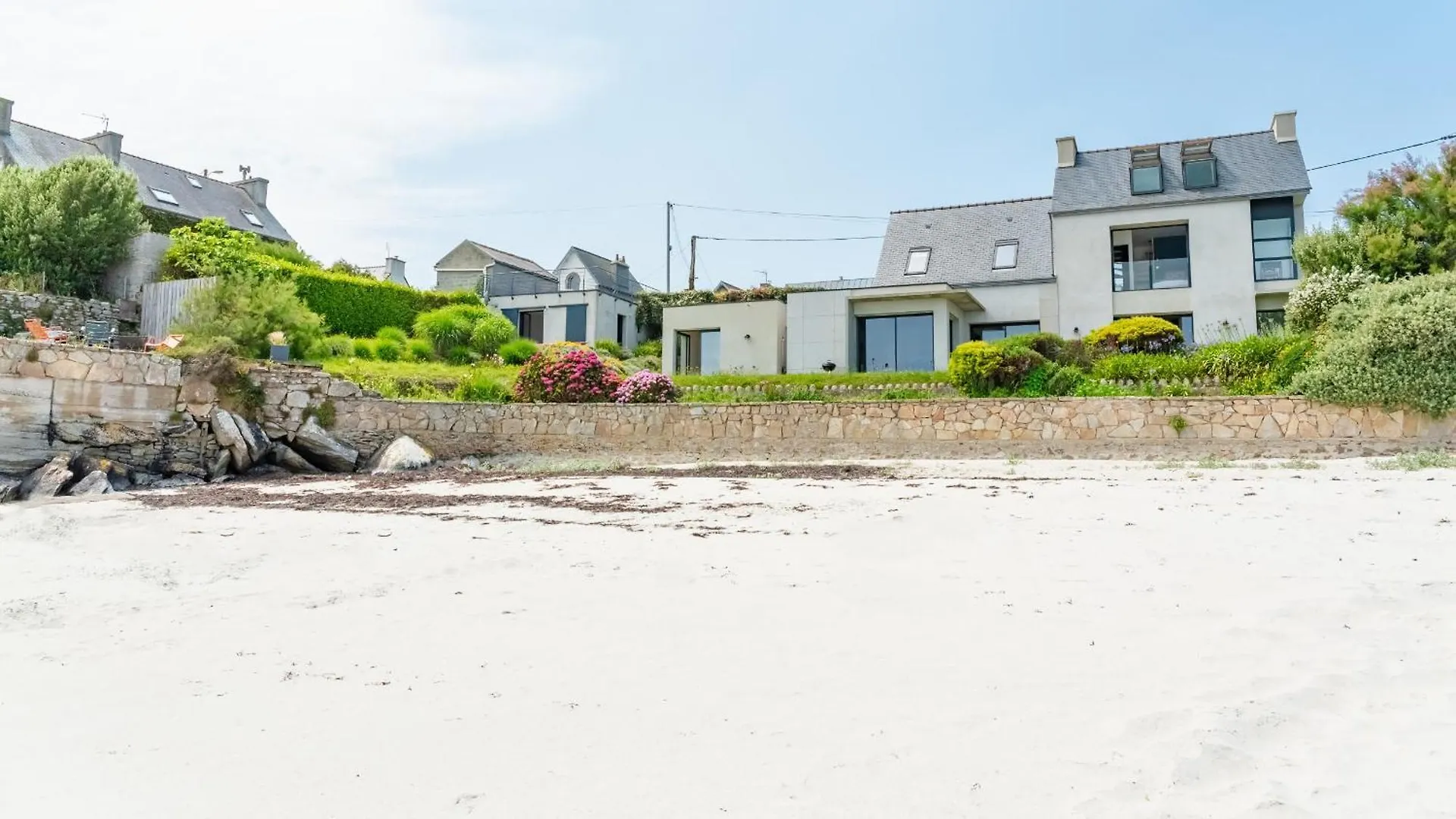 Holiday home Ty Korejou - Splendide Maison Avec Sauna Les Pieds Dans L'Eau Plouguerneau